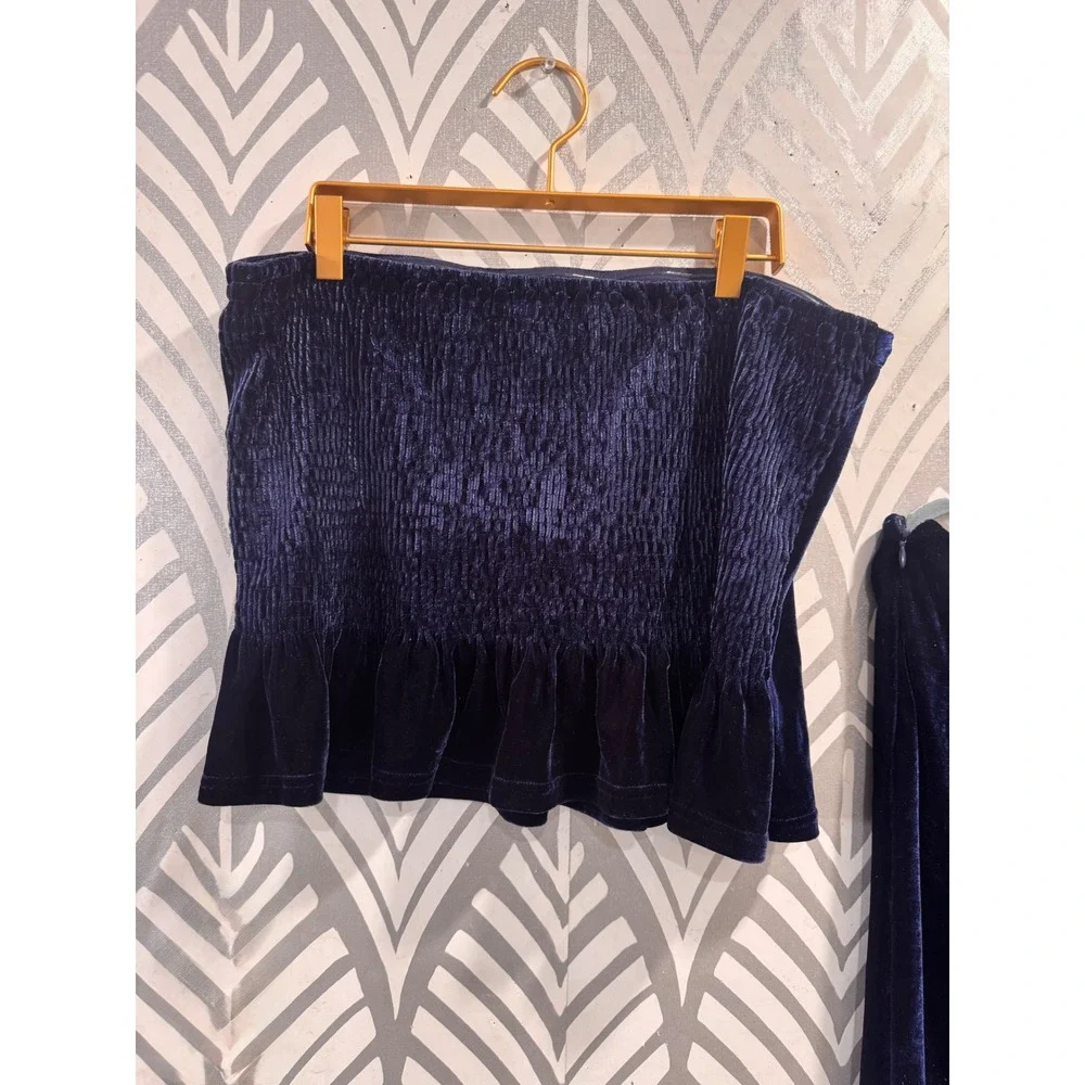 Petal&Pup Sutton Navy Velvet Two Piece Strapless Peplum Top Wide Leg Pants XL
